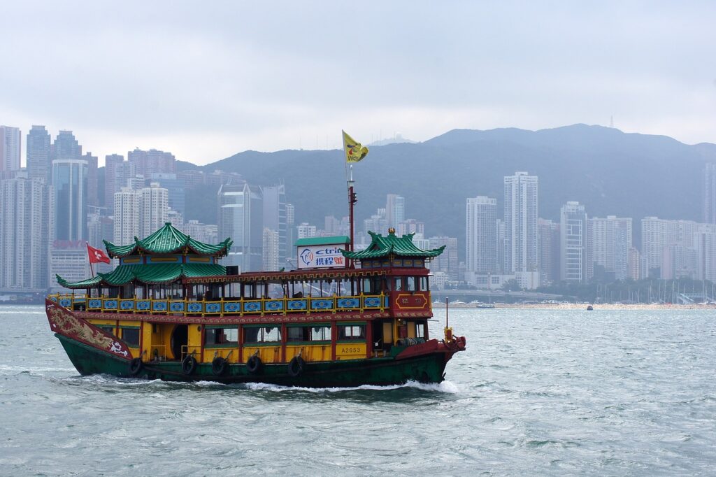 Hong Kong Discloses Plans to Allow Retail Investors Trade Cryptocurrencies