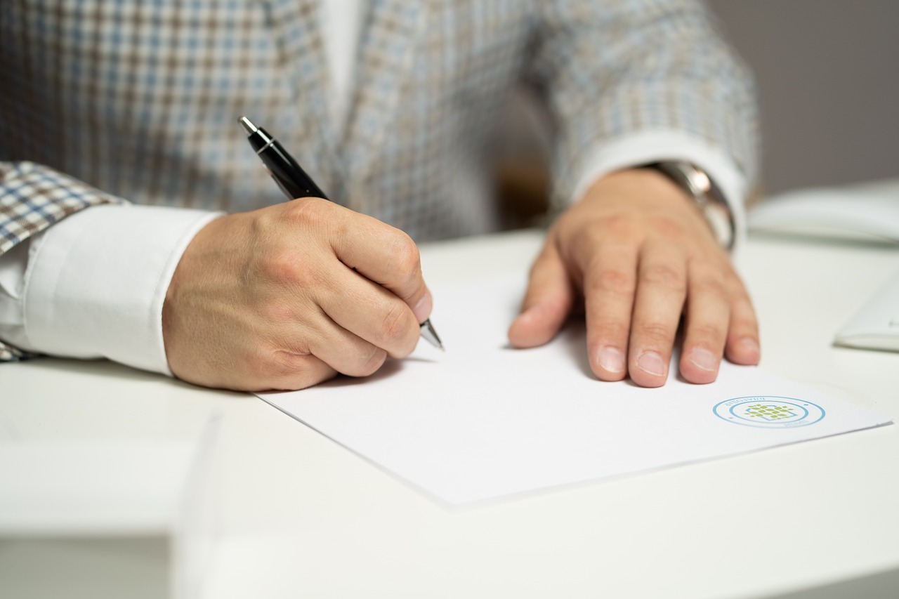 How to Start a Notary Business