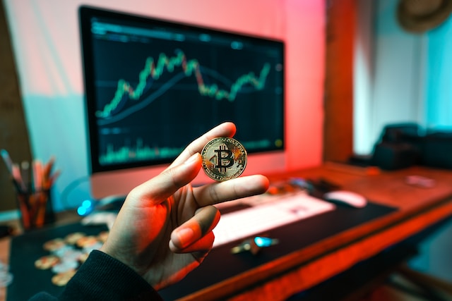 10 Reasons Why Your Company Should Start Using Cryptocurrency