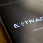 does etrade have crypto?